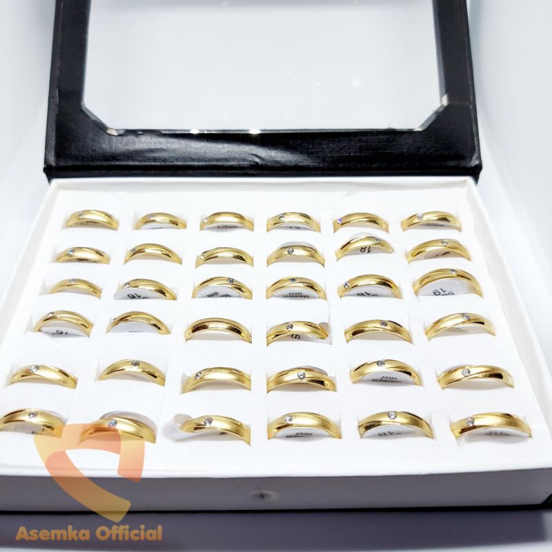 cincin titanium gold mata asli / cincin tunangan