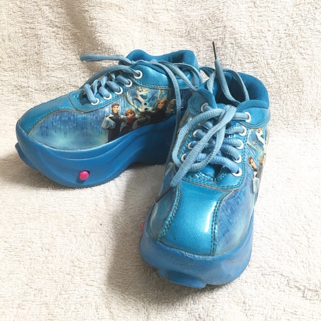 Sepatu roda anak frozen (preloved)