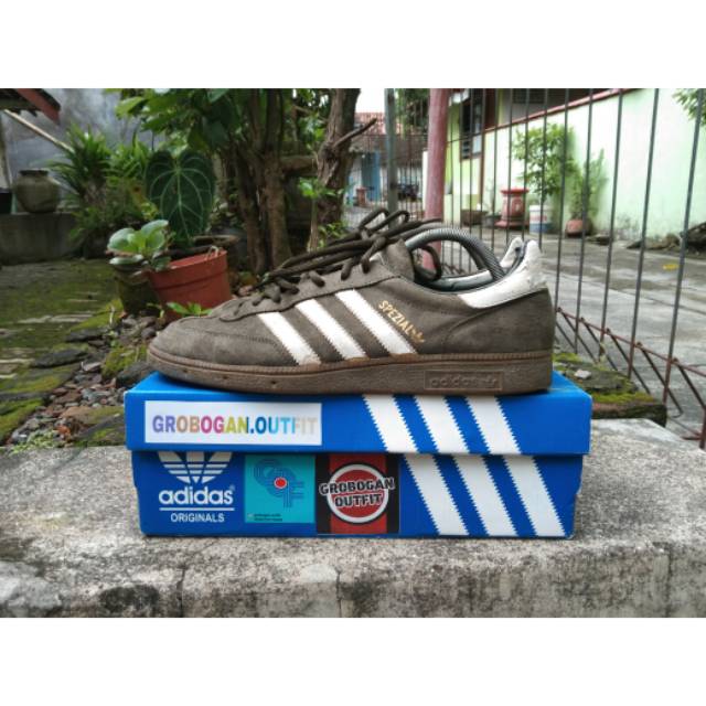 adidas spezial second