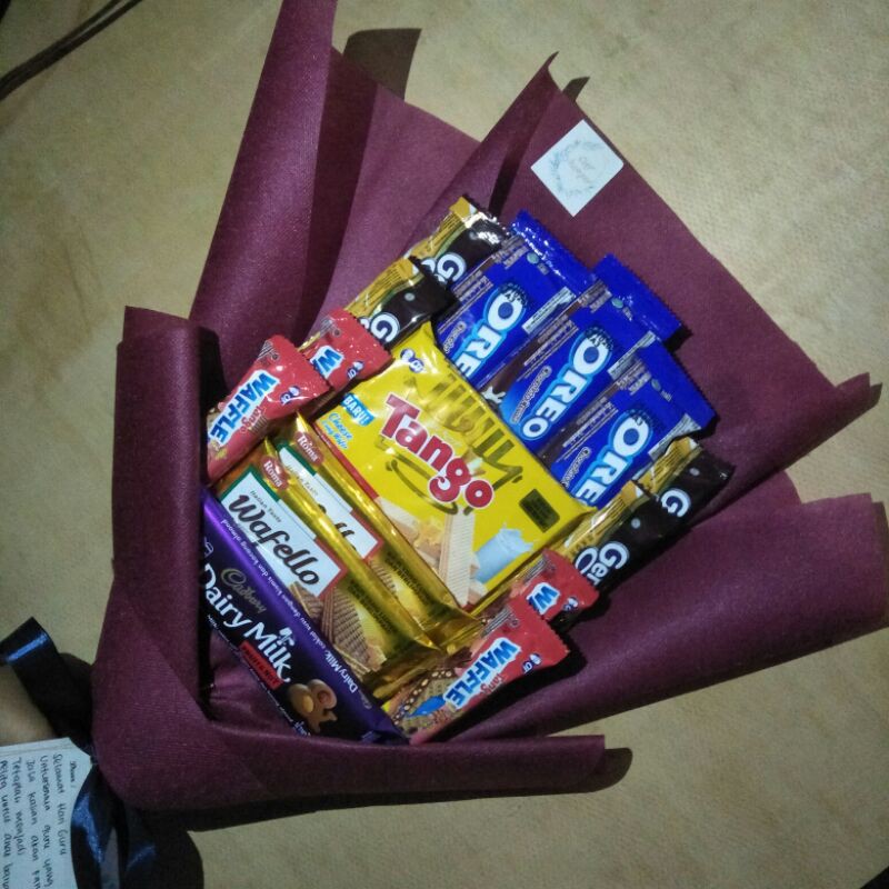 BUCKET SNACK/hadiah wisuda/ulang tahun/sidang/snack termurah