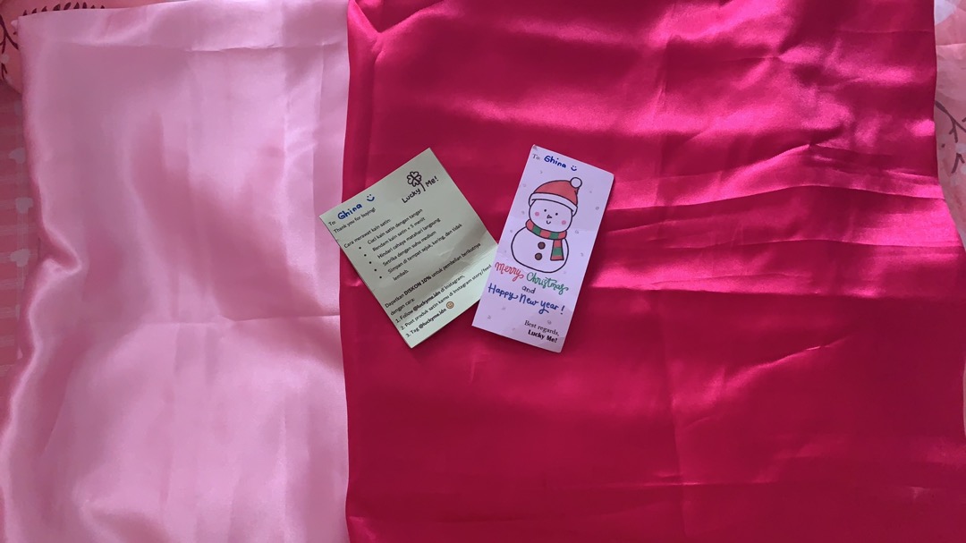 Sarung Bantal Satin / Satin Pillowcase