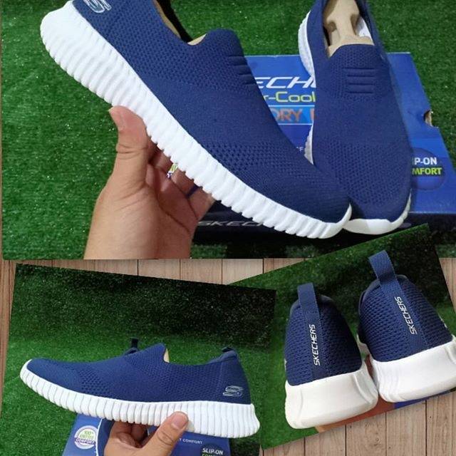 Skechers Air Cooled Memory foam mens casual