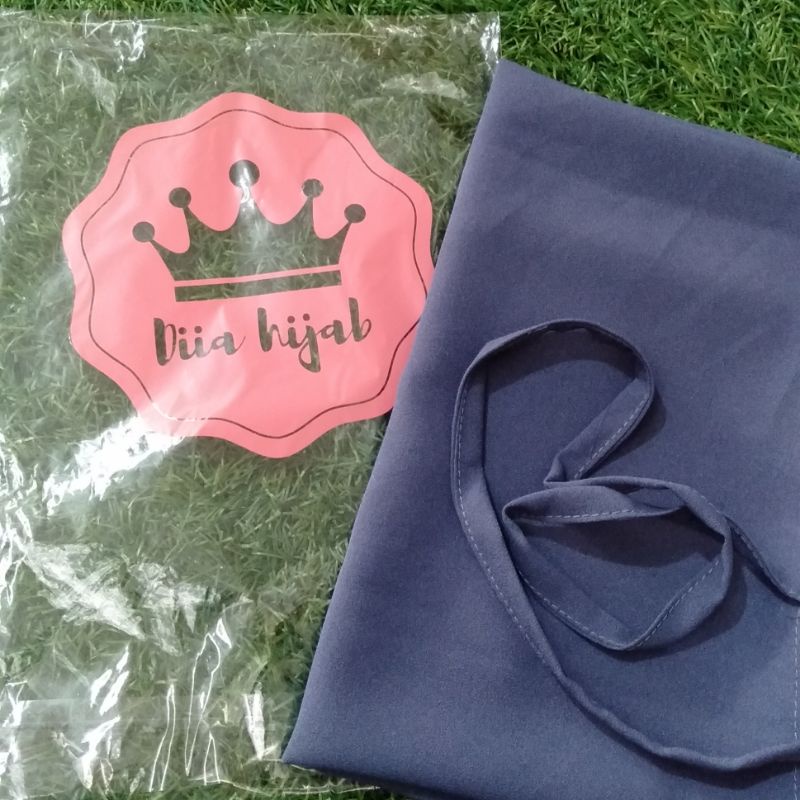 Jilbab Instan Hijab Bergo L Maryam Diamond Cantik Tali Belakang-Grey