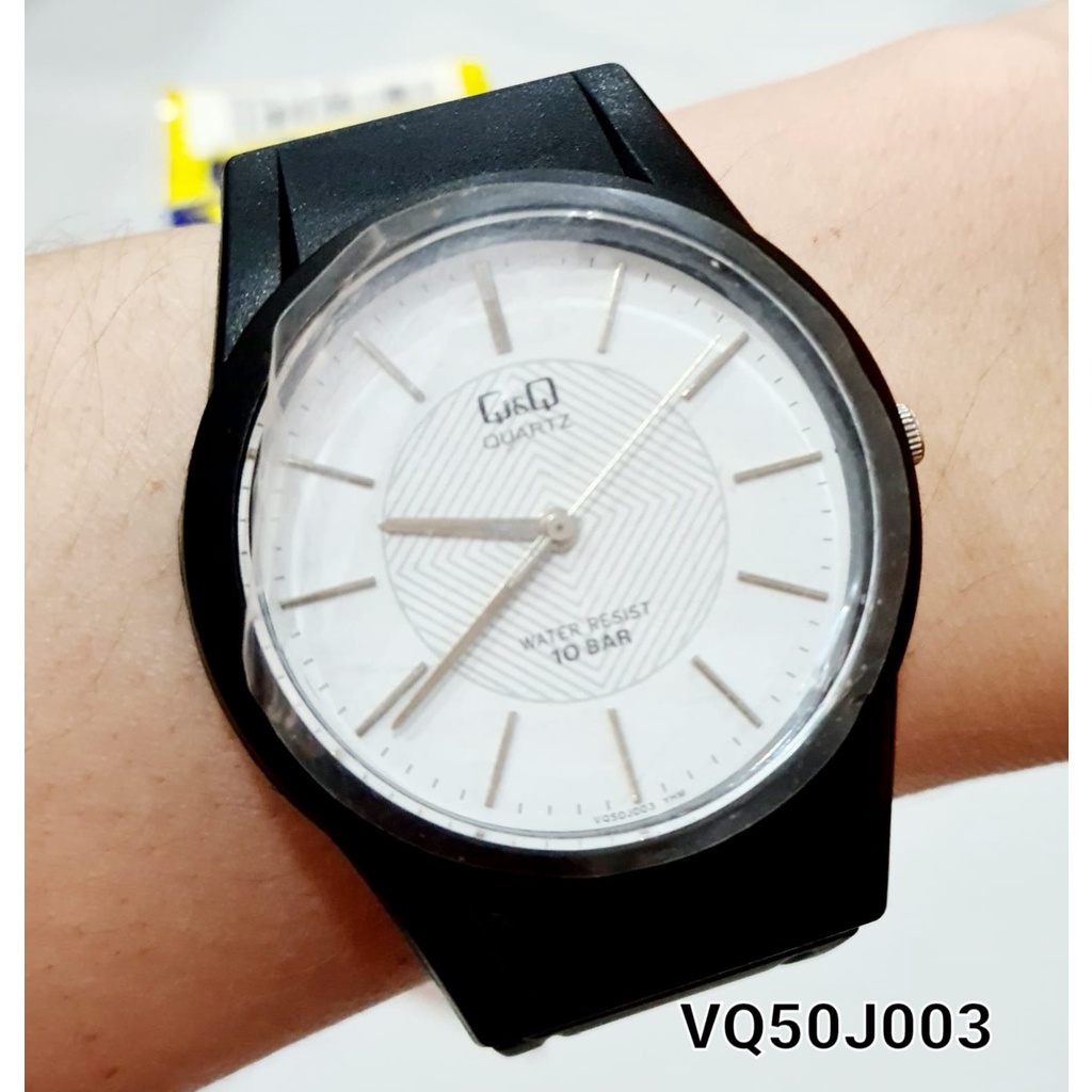 QQ Original VQ50 Series Jam Tangan Unisex - Karet