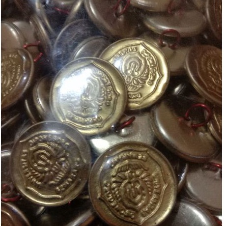 kancing jas almamater Undip , semarang, sebutkan di notes buat dada atau lengan