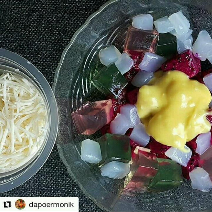

Saus Salad Buah Homemade 300ml