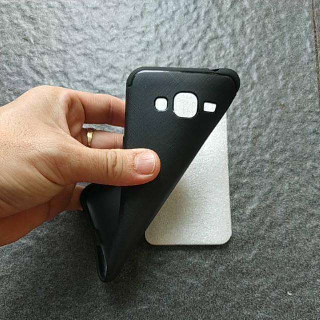 samsung j3 j300 j3 2015 Silikon capdase karet hitam soft case mantap