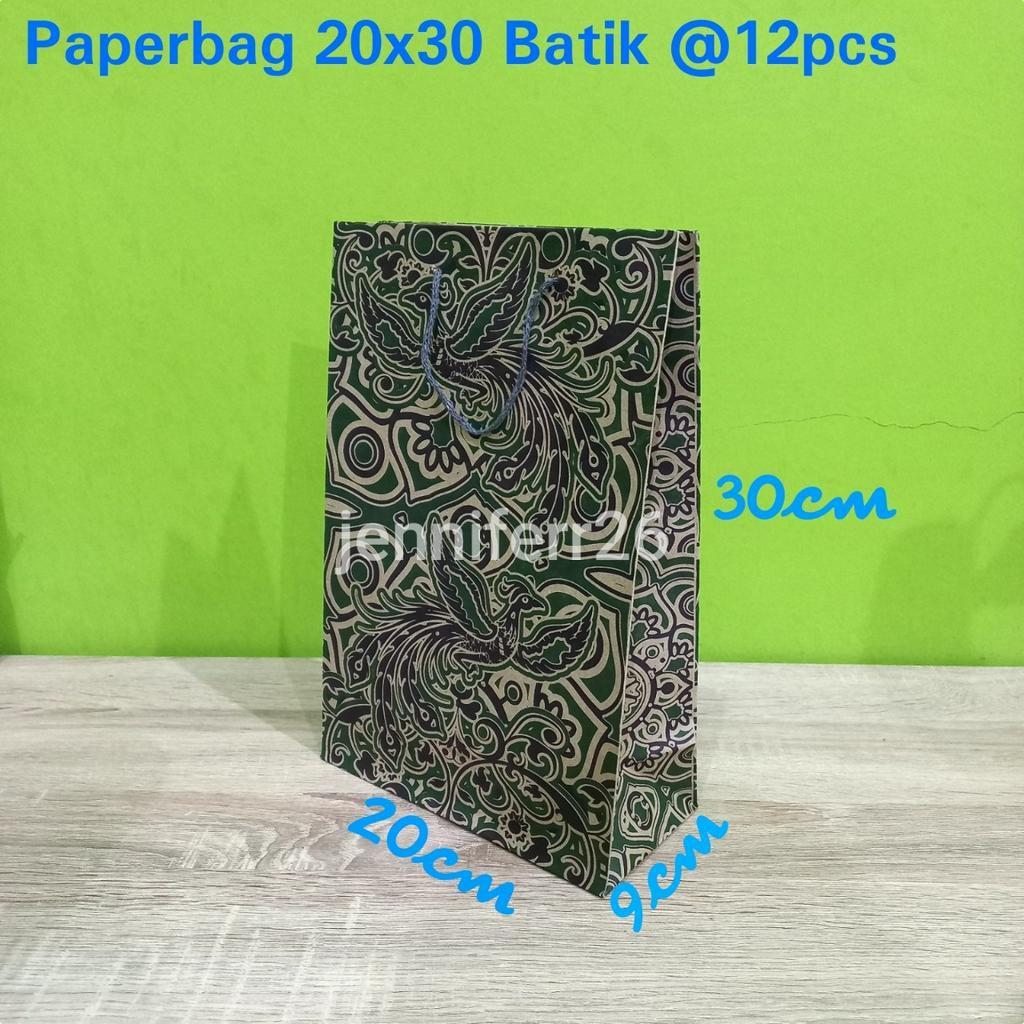 

Isi 12pc Paperbag 20x30 batik lusinan / tas kertas motif batik 20 x 30 / tas kertas batik / paperbag buku sarung