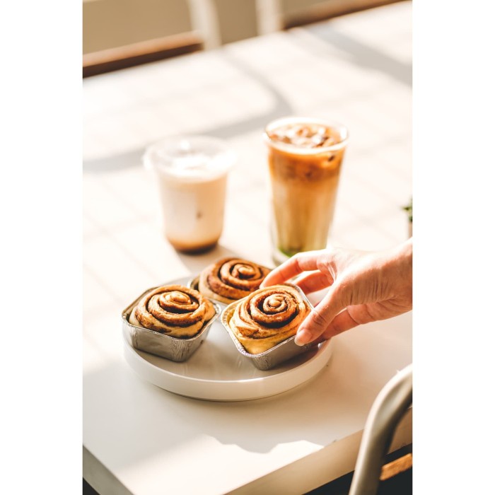 

⭐ COD ⭐ Cinnamon Roll 9 pcs PROMO #dirumahaja ( khusus kurir instant sameday )