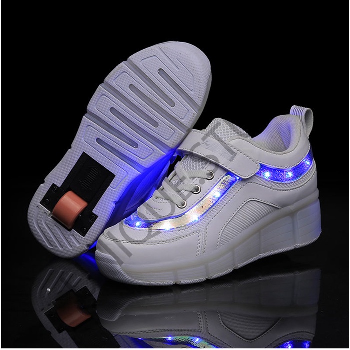 Sepatu roda heelys / wheelys / millennial 1 / satu transformatif ( LED / USB ) roda 2 / dua anak roller skate / rollerskate roler skates / shoe otomatis baterai / sepatu roda tunggal / ganda / tak terlihat / ada roda otomatis /sepatu double wheel