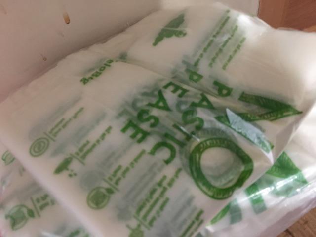 Kantong (24x39cm) Ramah Lingkungan Dari Singkong - Produk Indonesia