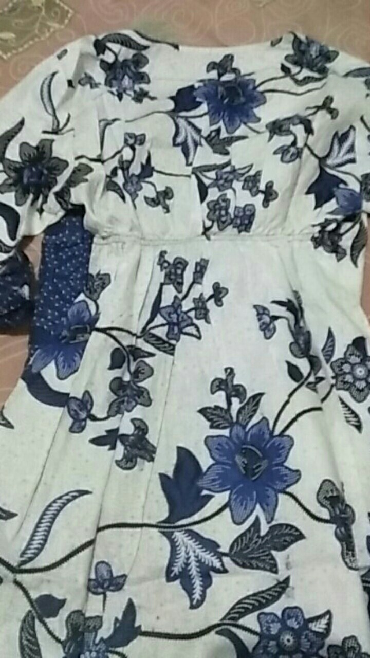 Blouse Batik Anak Perempuan Lengan Panjang Umur 8-9 Tahun