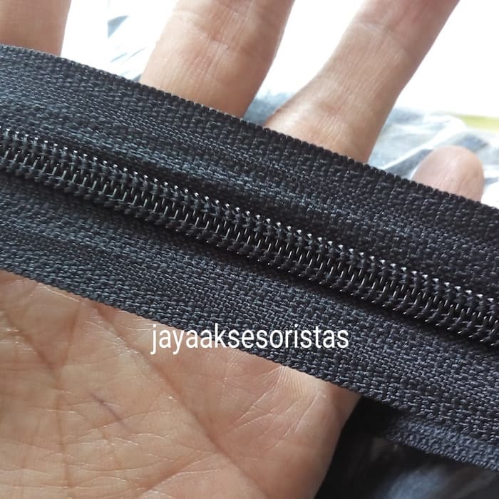 s6S2075447 Rell Daun Resleting Tas No 5 Amco Hitam Ds6F5Sf