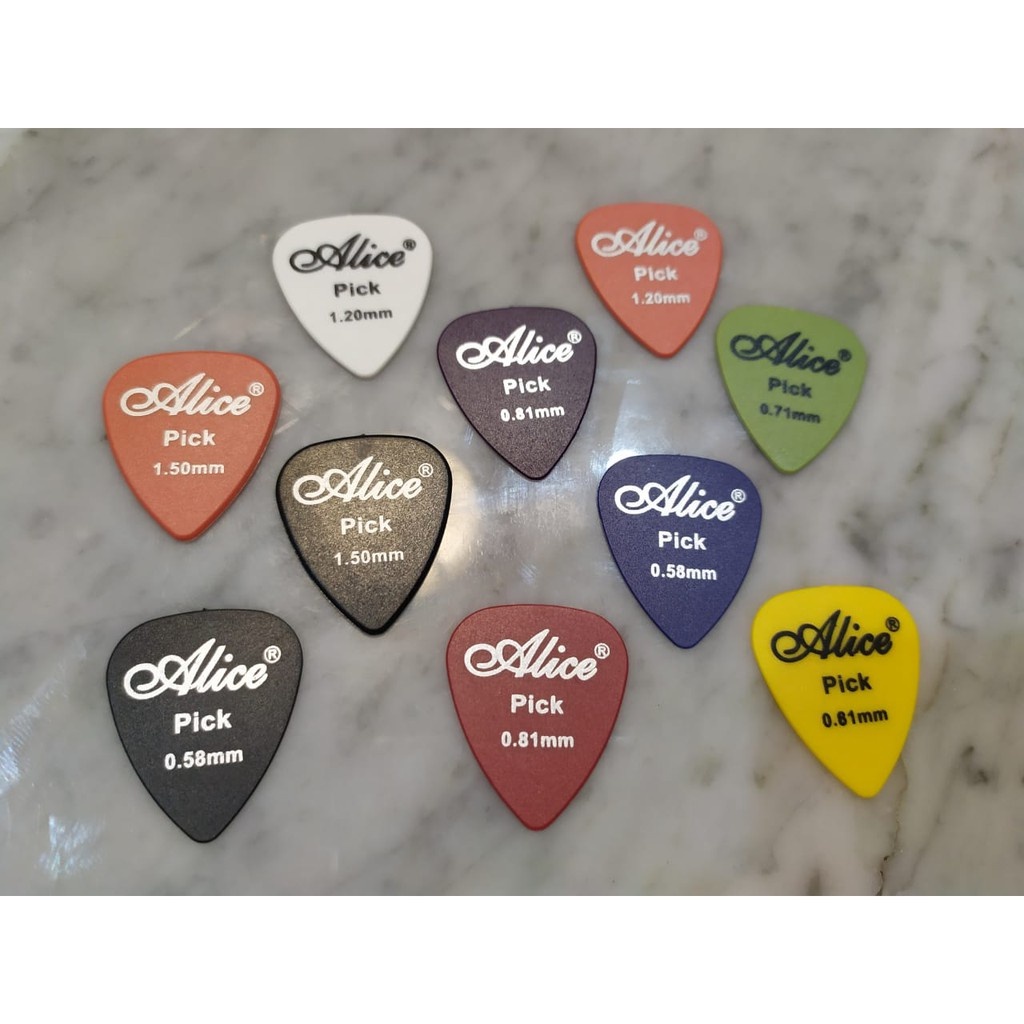 (COD) 1pcs Pick Gitar ALICE anti selip Plectrum Celluloid Ukuran 0.46mm, 1.20mm, 0.81mm, 1.50mm, 0.5
