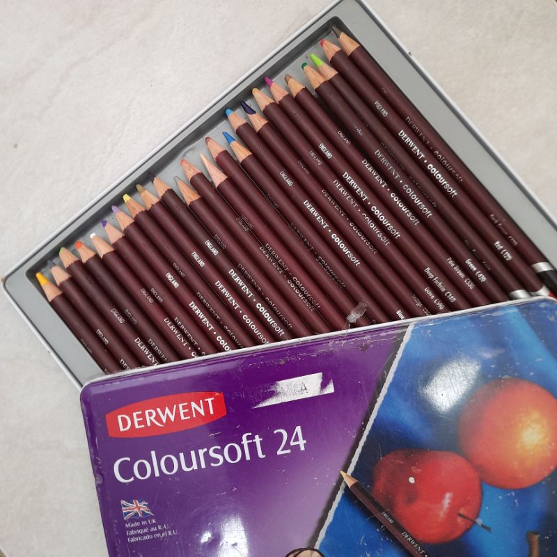 

Derwent Coloursoft 24