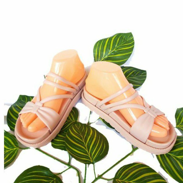 SANDAL JELLY TALI.SANDAL JELLY WANITA