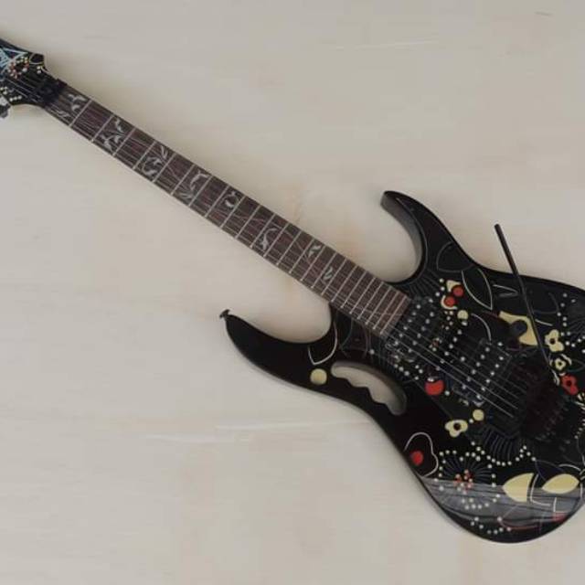 GITAR ELEKTRIK IBANEZ JEM FLOWER