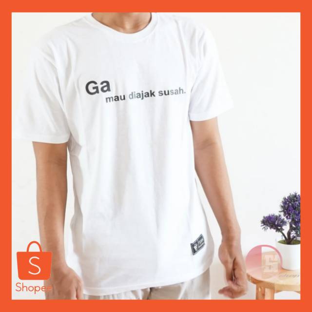 BAJU SANTAI KAOS PUTIH KAOS KEREN CASUAL PRIA WANITA MURAH BAJU DISTRO KAOS POLOS KEREN