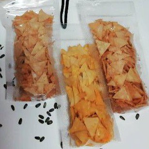 

kerupuk pangsit bumbu rasa