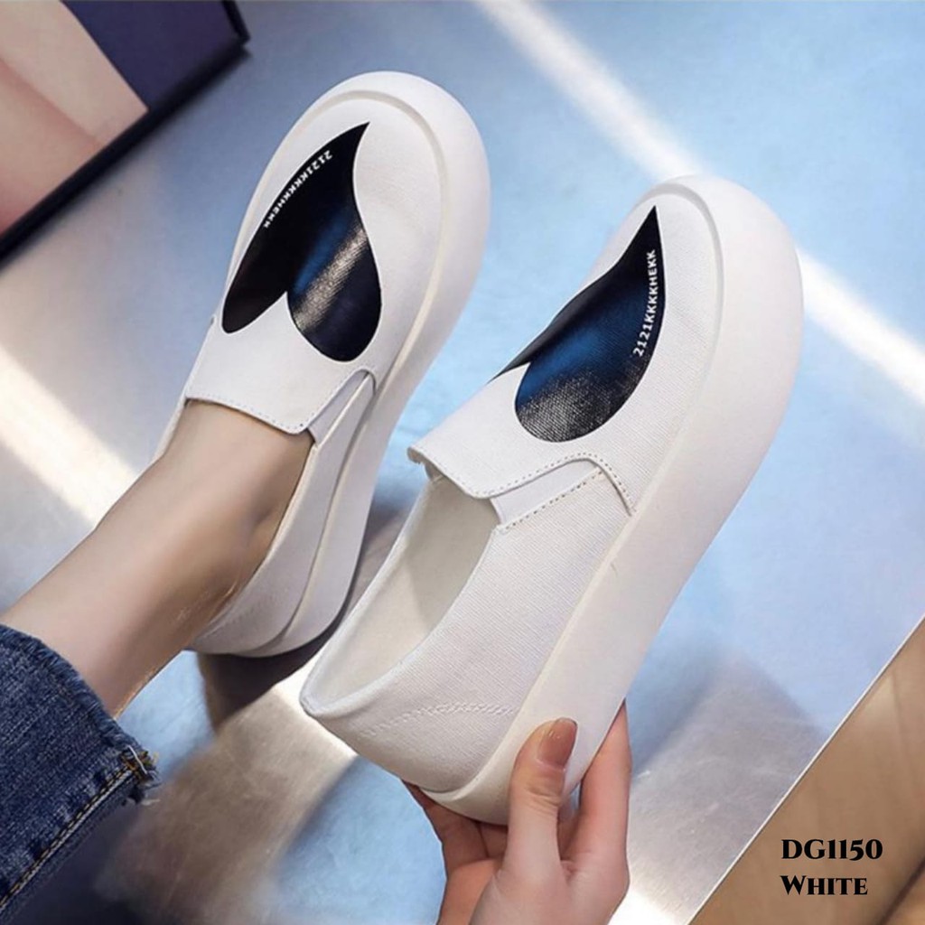 RESTOCK WYN SNEAKERS HIGHSOLE HEART STYLE COMMUTER FASHION KOREA DG1150