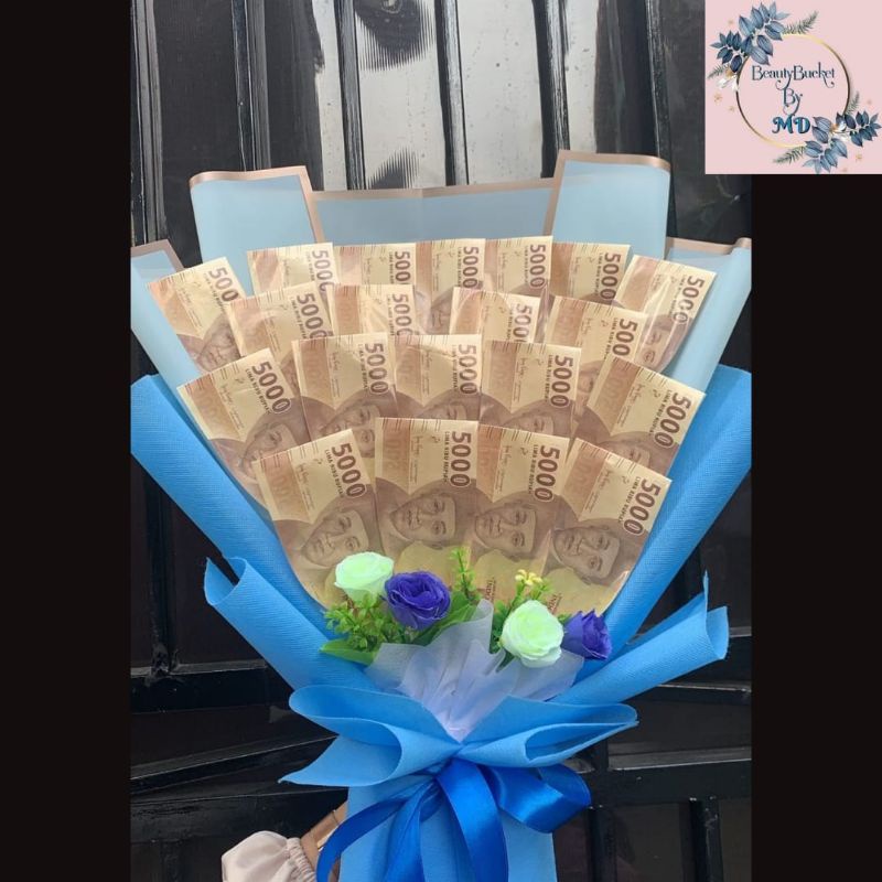 Bucket uang/hadiah ulang tahun/bucket seserahan