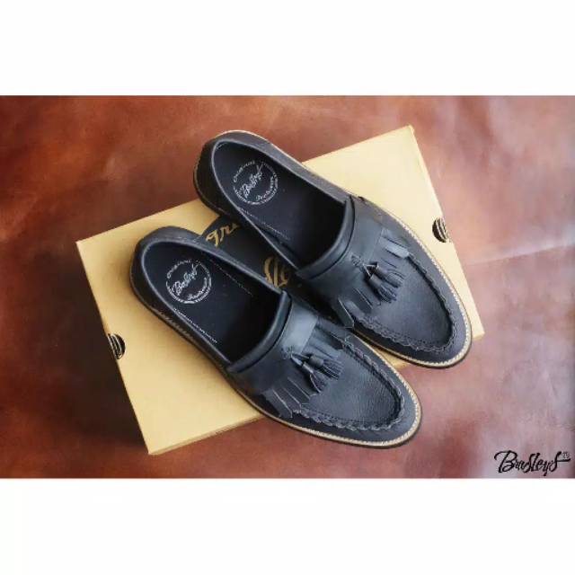 Bradleys - Sepatu Casual Pria - Tassel Black