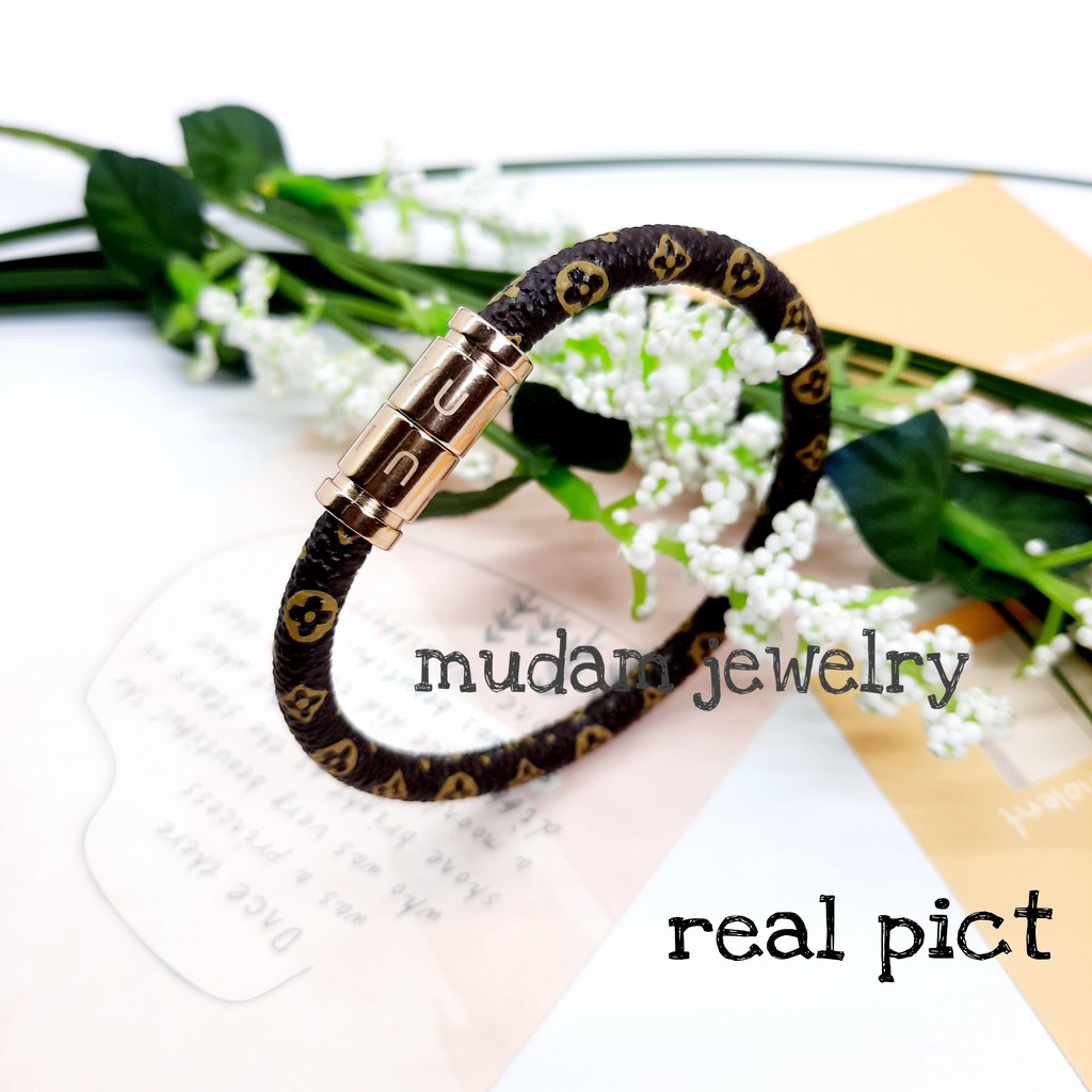 Gelang Model Kulit L* Mono dan Combinasi Magnet Tersedia Warna Gold dan Rose Gold