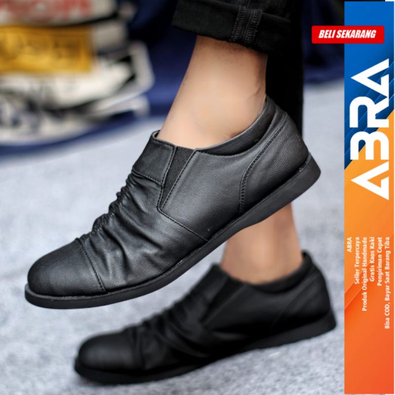 WRINGKL- Sepatu Slip On Pria Sepatu Casual Slip On Anti Slip Cowo/Cowok Sepatu Pria Casual