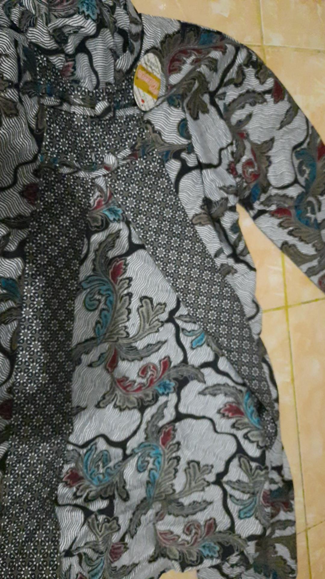 Longcardi Lawasan Daun Outer Batik Wanita Casual Kantoran Formal Kondangan Katun Halus Motif Premium