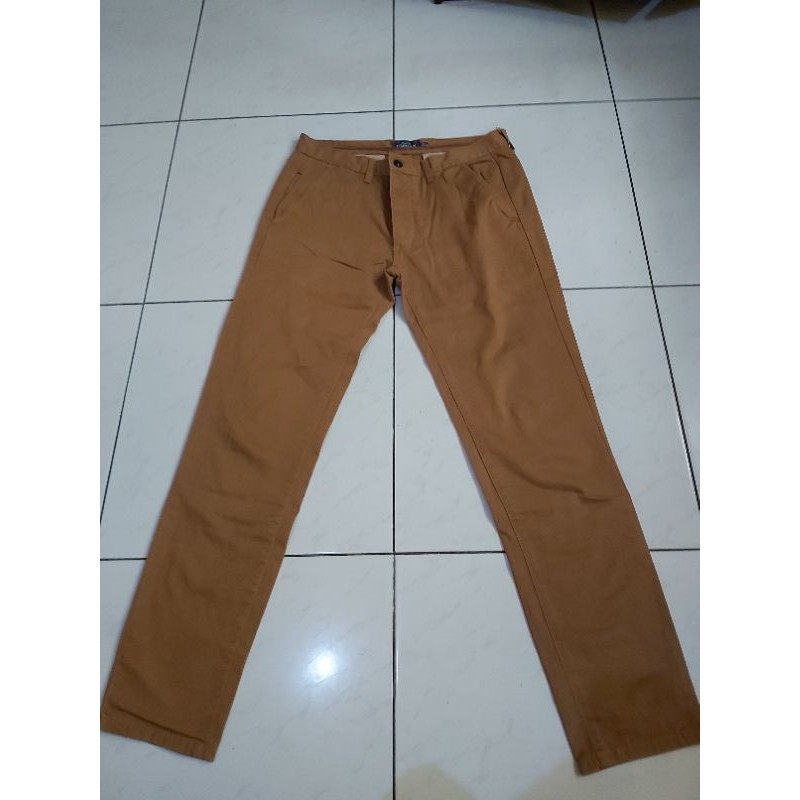 Celana Chino Topman