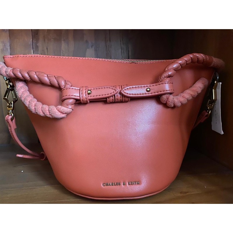 preloved bucket bag charles & keith CK original counter