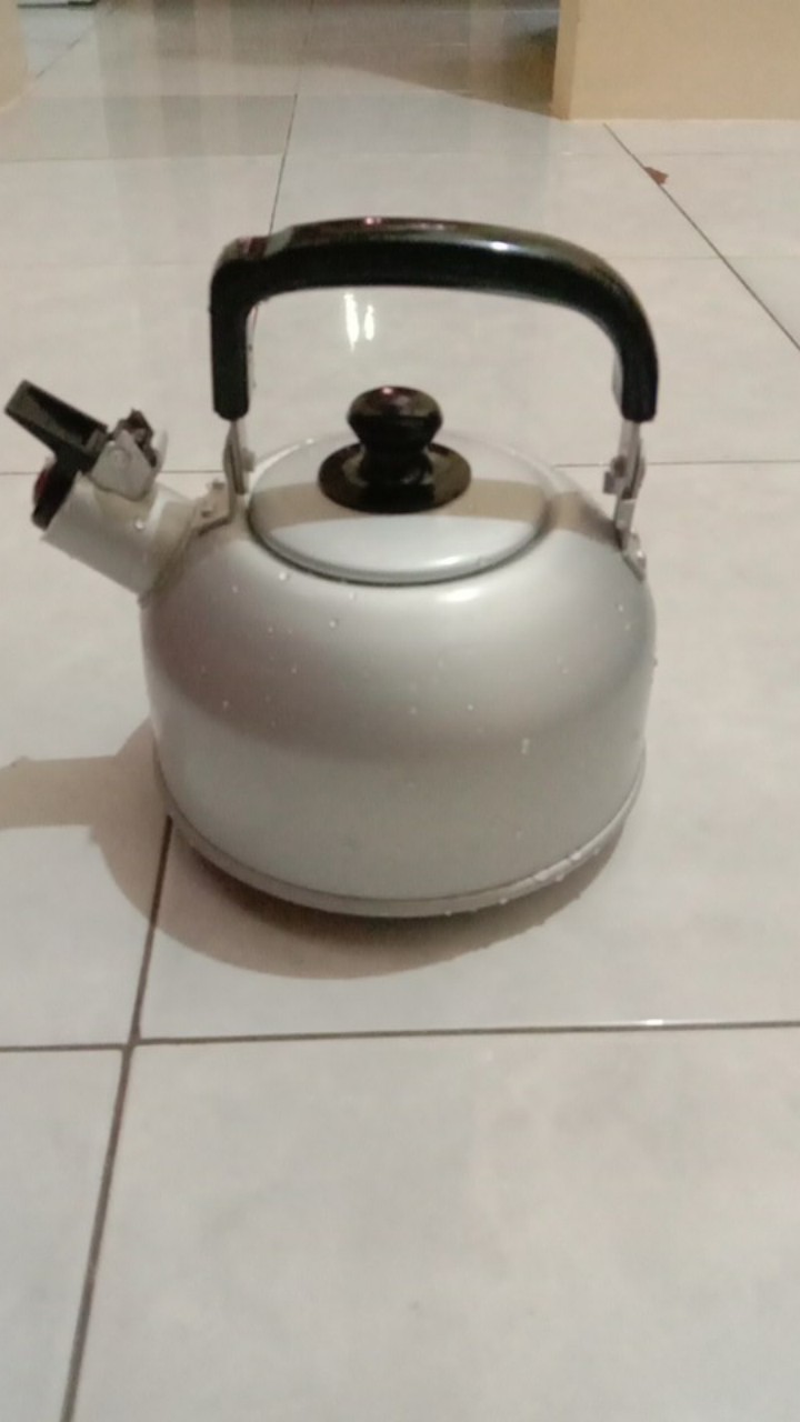 Maspion Ceret Bunyi Aluminium 2 Liter 18cm | Teko Siul Masak Air Panas | Whistling Kettle | Ketel