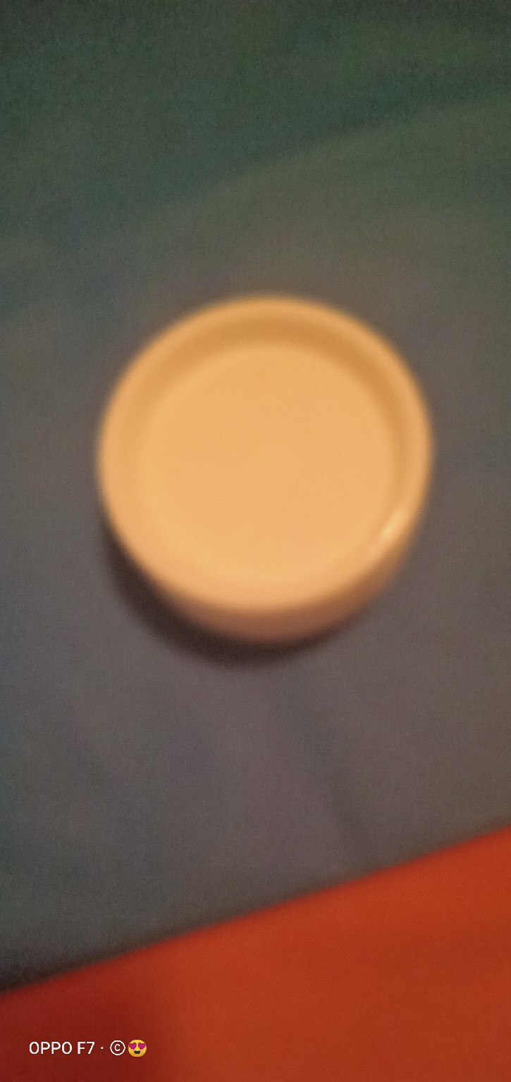 Tatakan Pot Tawon Uk Pot 10 Dan 12 Putih - 1126