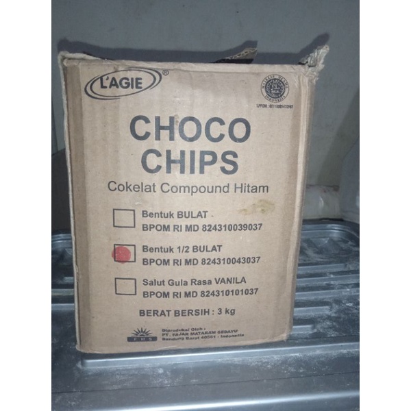 

CHOCO CHIPS MERK L'AGIE 250gr BENTUK SETENGAH BULAT