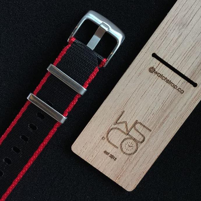 Nylon Nato Seatbelt Strap In Black Red Sb-Bred I82 Ready