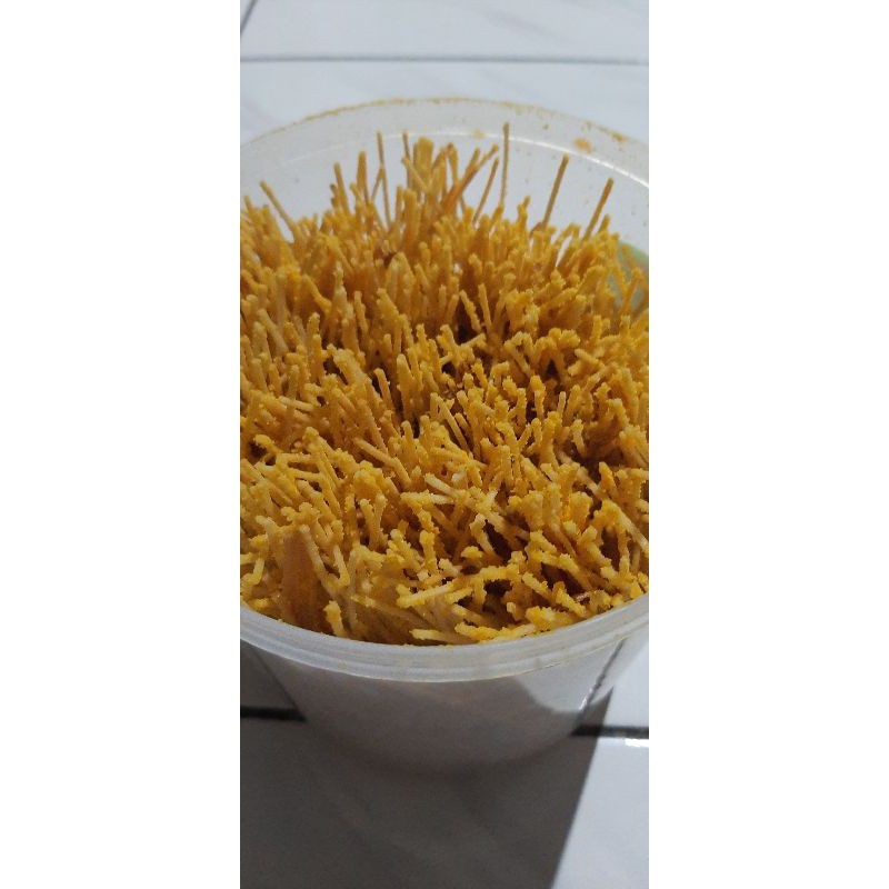 

(QUEEN3 GROSIR) TERMURAH Mie lidi / mie gepeng super pedas toples