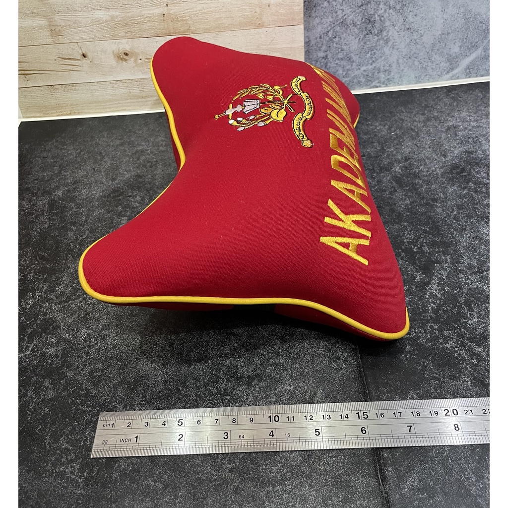 Bantal Mobil Akmil Merah - Bantal Mobil - Bantal Kepala Akademi Militer