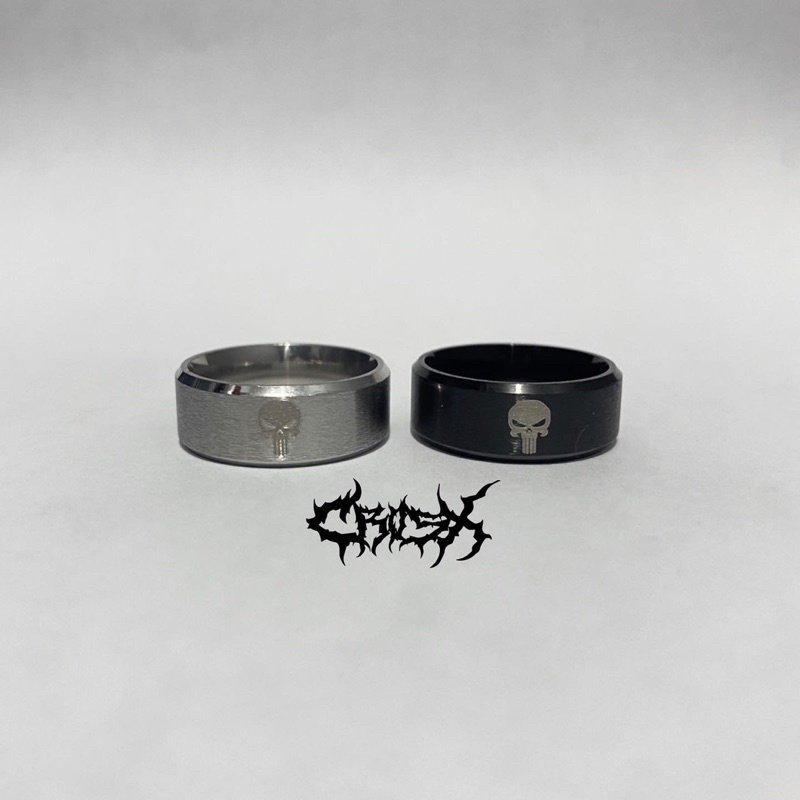 SKULL RING / CINCIN TENGKORAK HITAM SILVER  / CROSS RING ROYAL KNIGHTS RING KERAJAAN CINCIN KSATRIA RING SKULL RING CINCIN COUPLE RING KOREAN STYLE RING CINCIN STYLE KOREA CINCIN AESTHETIC RING CINCIN TITANIUM STAINLESS CINCIN PRIA WANITA HIPHOP PUNK RING