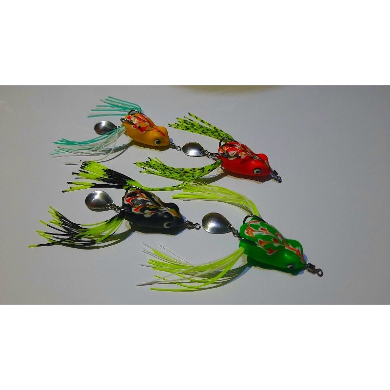 SOFT FROG SIMONTOK  Skirt+Blade 3,8cm / 5,5gr