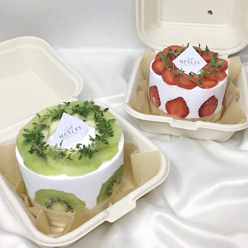 

hampers • bento cake • korean cake • birthday cake