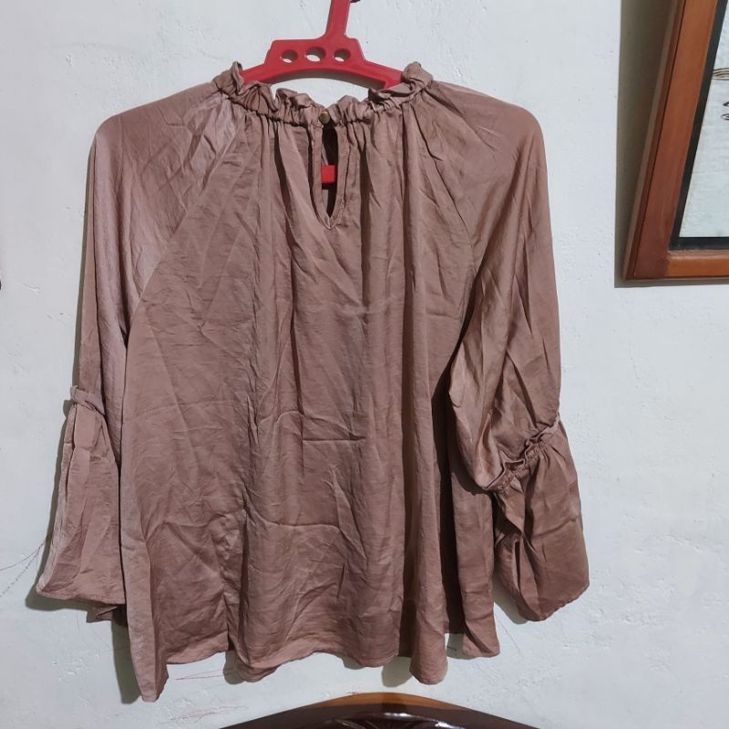 Atasan Wanita Brand HK WORKS LONDON