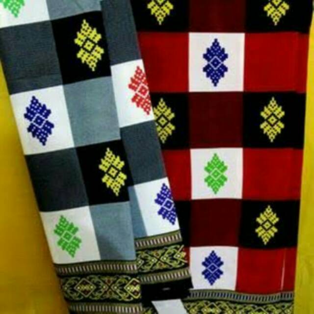 Sarung Catur Bali Motif