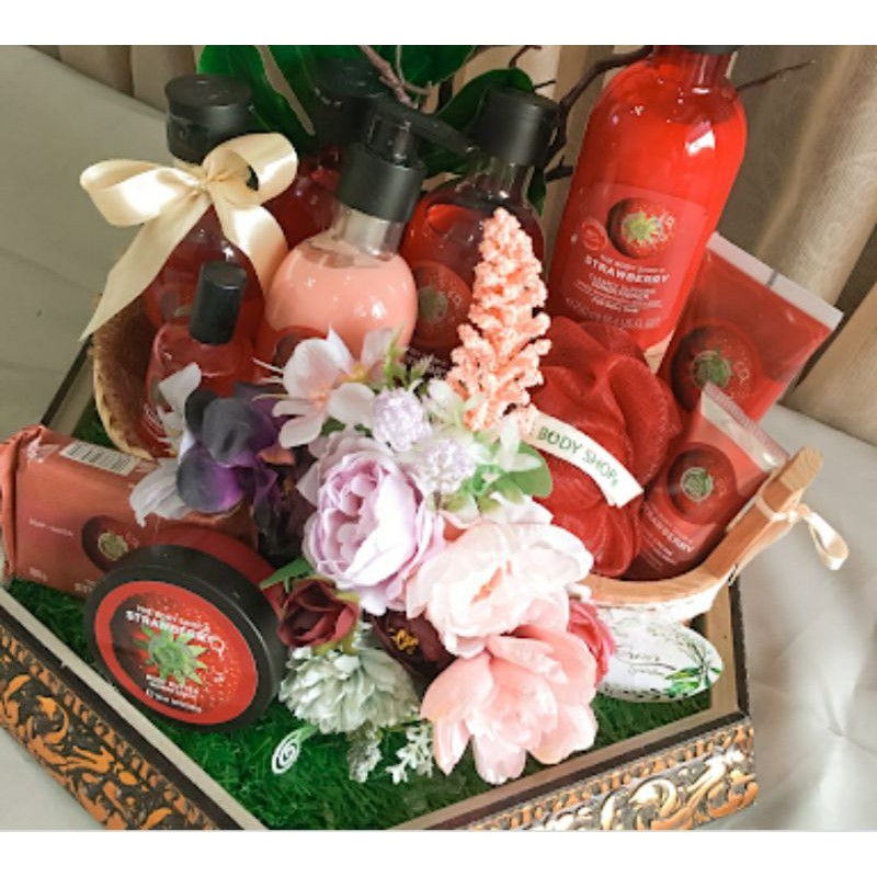 pesanan khusus seserahan paket body shop