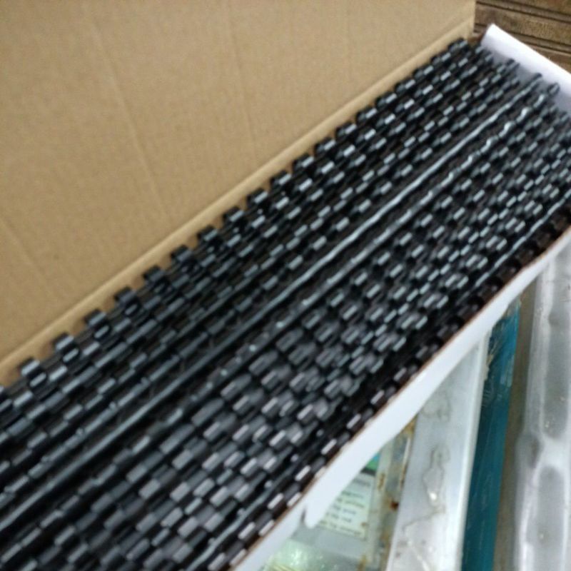 

Spiral Jilid Plastik 8 mm 5/16 inch Folio isi 100 JunDW