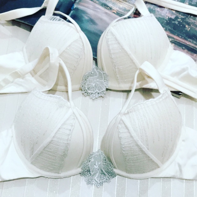 Bra (K-B10) sexy white / half cup / push up bra