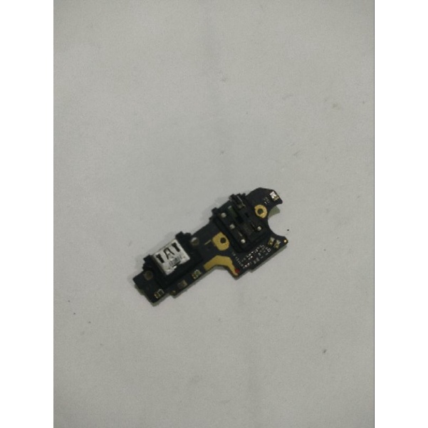 IC CHARGER REALME C11 ORIGINAL COPOTAN