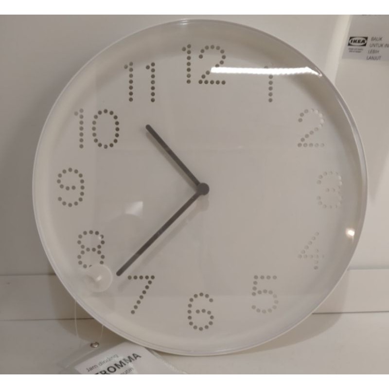 Jam dinding IKEA
