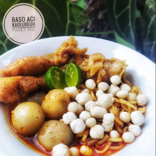 

Baso aci kadeudeuh paket mie