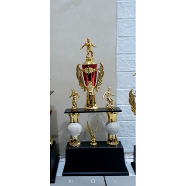 Piala kaki 2 Bola trophy kaki 2 figur bola