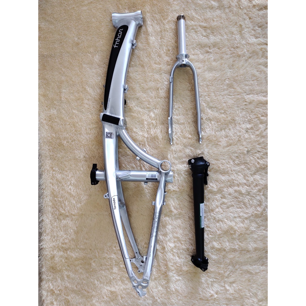 Frame Set Fnhon Plus HP Handlepost Tornado Silver Hitam Discbrake Db Disc Brake 20 22 inch Silver Hitam